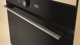Trouba Whirlpool WOI5S8HM1SXA černá barva
