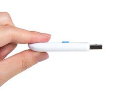USB Flash Transcend 64GB USB 3.1 bílá/modrá

 obrázek produktu 6 z 6