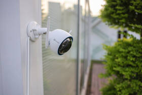 IP kamera EZVIZ H3 2K bílá barva
