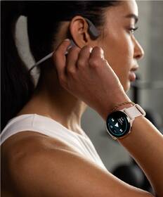 Chytré hodinky Garmin vívoactive 5 - Cream Gold / Ivory Silicone Band 
