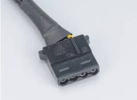 Kabel AKASA 4P Molex, 30cm černý

 obrázek produktu 1 z 2