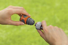 Rychlospojka Gardena 967314301 13 mm (1/2") - 15 mm (5/8") 

 obrázek produktu 4 z 4