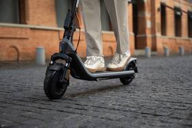Elektrická koloběžka Segway E2 Plus E II antracitová

 obrázek produktu 20 z 20