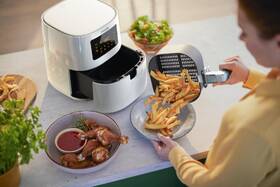 Fritéza horkovzdušná Philips HD9252/00 

 obrázek produktu 4 z 6