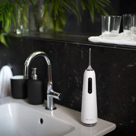 Ústní sprcha TrueLife AquaFloss Compact C200 bílá

 obrázek produktu 10 z 12