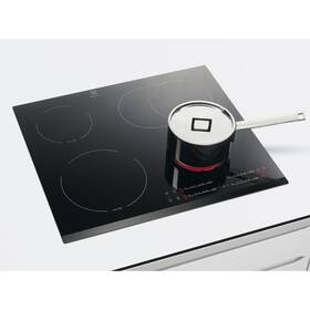 Sklokeramická varná deska Electrolux EHF65451FK černá

 obrázek produktu 7 z 8