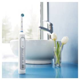 Set zubních kartáčků Oral-B 8900 Cross Action + Bonus Handle bílý

 obrázek produktu 4 z 11