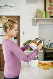 Parní vařič + mixér Philips SCF885/01 bílý

 obrázek produktu 5 z 10