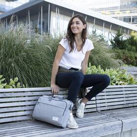 Brašna na notebook SOLO NEW YORK RE:New Briefcase na 15,6" šedá

 obrázek produktu 7 z 7