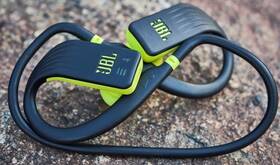 Sluchátka JBL Endurance DIVE černá

 obrázek produktu 3 z 5