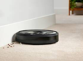 Robotický vysavač iRobot Roomba i7+ 

 obrázek produktu 30 z 43