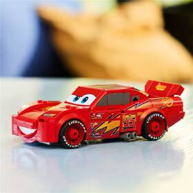 Stavebnice LEGO® Speed Champions 77255 Blesk McQueen 

 obrázek produktu 3 z 9
