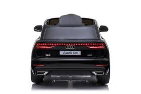 Elektrické autíčko ELJET® Audi Q8 černé

 obrázek produktu 3 z 7