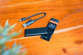 Externí rámeček Verbatim Store 'n' Go M.2 NVMe SSD Enclosure Kit, 10 Gbps, USB-C/A černý

 obrázek produktu 17 z 18