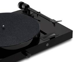 Gramofon Pro-Ject JukeBox E1+OM5e černý

 obrázek produktu 2 z 5