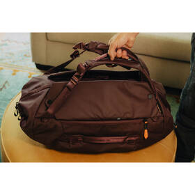 Batoh Peak Design Travel Duffelpack 65L vínová

 obrázek produktu 9 z 9