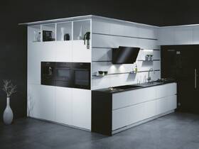 Vestavné espresso AEG KKE884500B černý

 obrázek produktu 5 z 6
