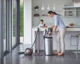 Podlahový vysavač Dyson Cinetic Animal Pro šedý

 obrázek produktu 23 z 24