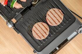 Gril Remoska R304001 šedý

 obrázek produktu 8 z 12