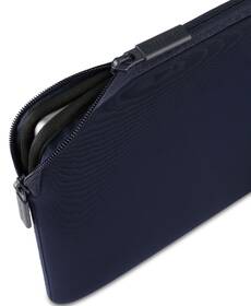 Pouzdro na notebook Pipetto Classic Fit Sleeve Dark Blue - MacBook Neo 13 tmavě modré

 obrázek produktu 9 z 14