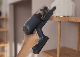 Tyčový vysavač Electrolux EP71UB14DB 
