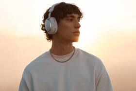 Sluchátka Bowers & Wilkins Px7 S2e šedá

 obrázek produktu 16 z 19