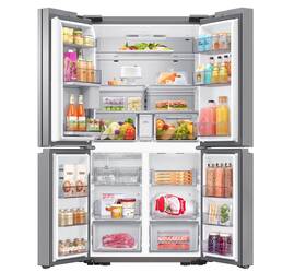 Americká lednice Samsung RF65DG960ESREO stříbrná barva

