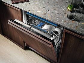 Myčka nádobí Electrolux MaxiFlex EEM48320L 

 obrázek produktu 12 z 16