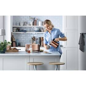 Rychlovarná konvice WMF 413140051 
