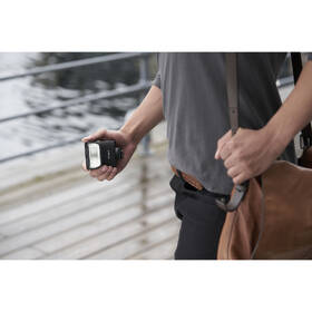 Blesk Sony HVL-F28RM černá barva
