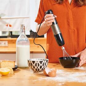 Ponorný mixér Black+Decker BXHBA1000E černý/nerez

 obrázek produktu 2 z 14