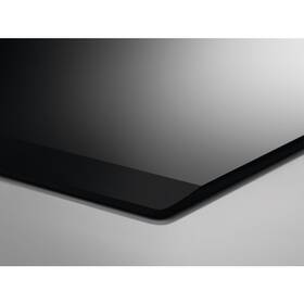 Sklokeramická varná deska Electrolux EHF6547FXK černá barva
