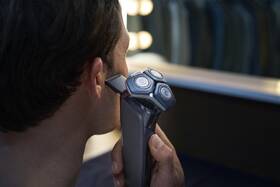 Holicí strojek Philips S7885/55 modrý

 obrázek produktu 10 z 32