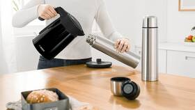 Rychlovarná konvice Bosch TWK7L463 

 obrázek produktu 10 z 11