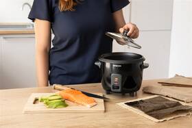Rýžovar Sencor SRM 0601BK černý

 obrázek produktu 6 z 9