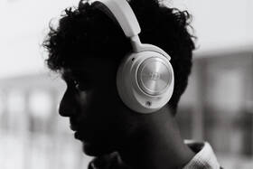 Headset SteelSeries Arctis Nova Pro Wireless X bílý

 obrázek produktu 12 z 19