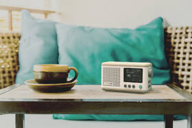 Radiopřijímač s DAB+ Pure Clasicc Mini bílý/hnědý

 obrázek produktu 7 z 9