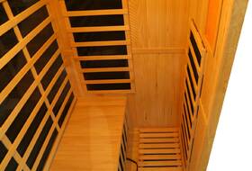 Infrasauna HealthLand DeLUXE 2200 CARBON 

