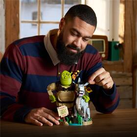 Stavebnice LEGO® Shrek 72423 Shrek, Oslík a Kocour v botách 

 obrázek produktu 4 z 9