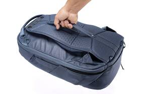 Batoh Peak Design Travel Backpack 30L modrá barva
