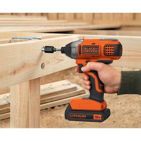 Rázový šroubovák Black-Decker BDCIM18N-XJ (bez baterie) 

 obrázek produktu 1 z 3