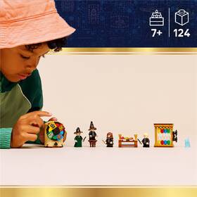 Stavebnice LEGO® Harry Potter™ 76460 Bradavický hrad: Ceremoniál s Moudrým kloboukem 

 obrázek produktu 5 z 8