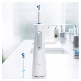 Ústní sprcha Oral-B Aquacare 6 + Genius X 
