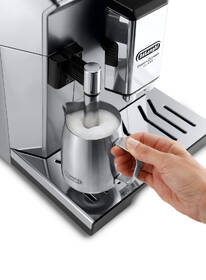 Espresso De'Longhi ECAM 550.85 MS Prima Donna Class stříbrné

 obrázek produktu 4 z 8