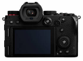 Digitální fotoaparát Panasonic DC-S5 černý

 obrázek produktu 2 z 9