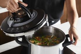 Tlakový hrnec Tefal P4550731, 6 l nerez

 obrázek produktu 4 z 11