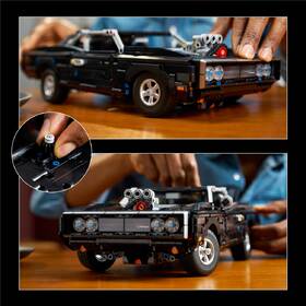 Stavebnice LEGO® Technic 42231 Auto Fast and Furious Dodge Charger R/T 

 obrázek produktu 2 z 8