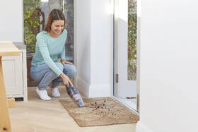 Tyčový vysavač Black-Decker SVB620JW-QW 

 obrázek produktu 9 z 17