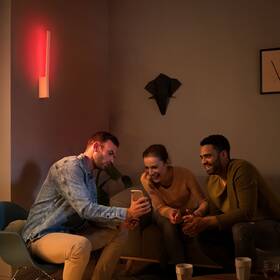 Nástěnné svítidlo Philips Liane White and Color Ambiance bílé

 obrázek produktu 3 z 4