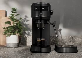 Pákový kávovar Electrolux E6EC1-6BST 

 obrázek produktu 5 z 17